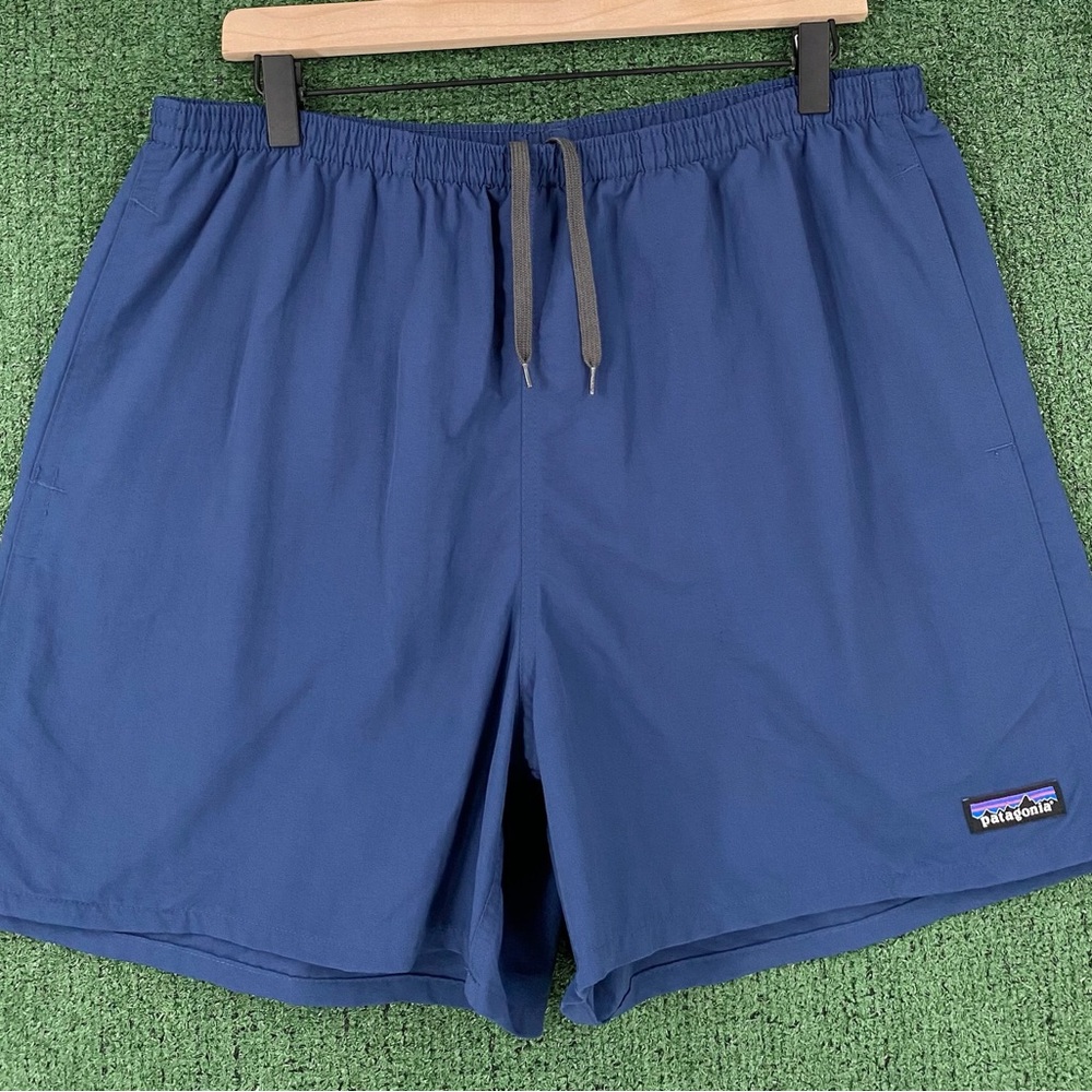 Patagonia Baggies Navy Blue Shorts Men’s Size Large